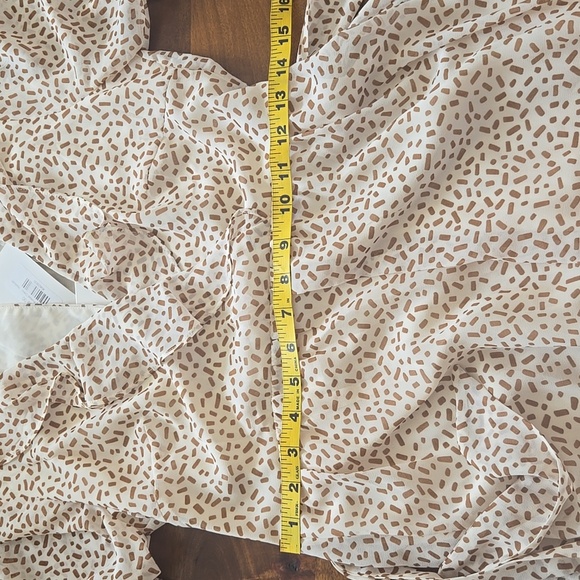 NWT Saints + Secrets Look My Way Brown And Cream Printed Mini Dress Size Medium - Picture 10 of 11
